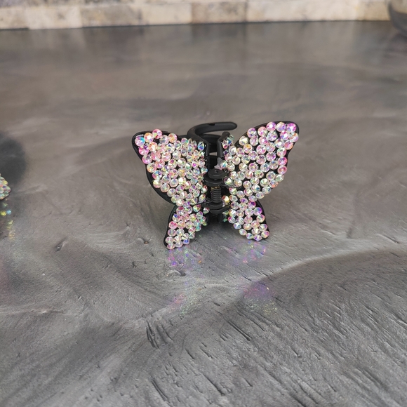 2 Iridescent Butterfly Hair Clips - Picture 10 of 16